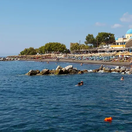 Soultouch Beachfront Villa Perissa (Santorini)
