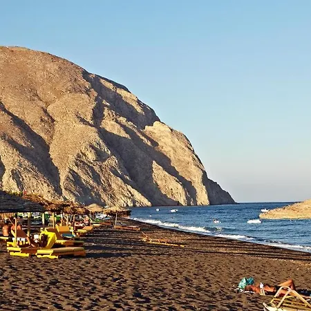 Soultouch Beachfront Villa Perissa (Santorini)