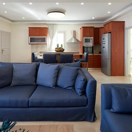 Soultouch Beachfront Perissa (Santorini)