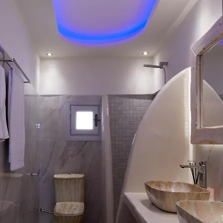 Soultouch Beachfront Villa *